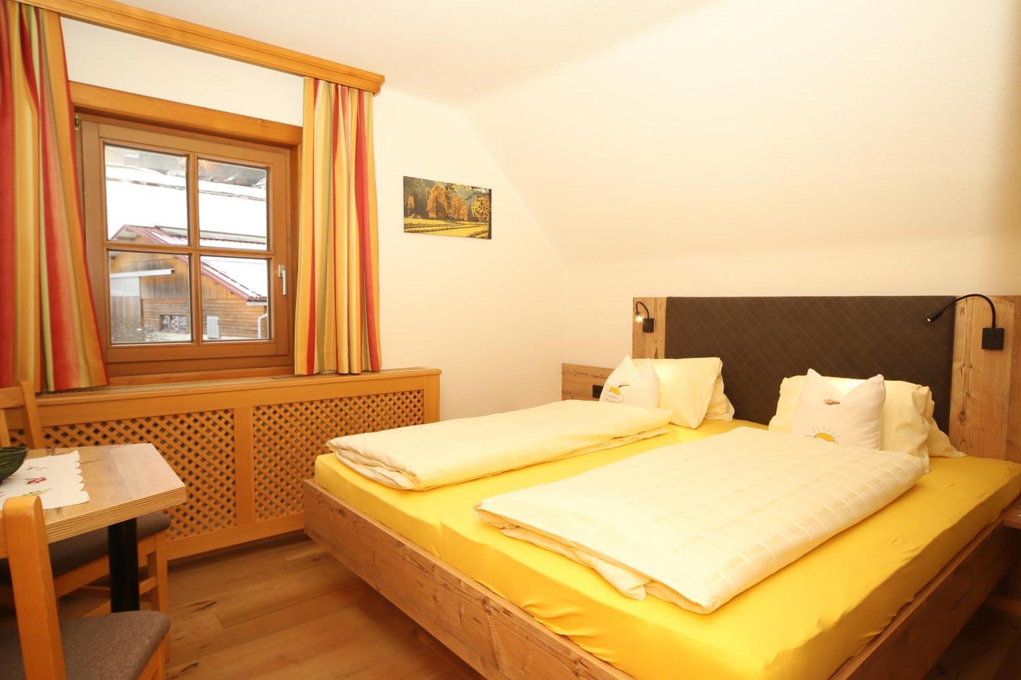 Linarhof Apartment Urlaub Am Bio Bauernhof 恩斯塔尔豪斯 客房 照片